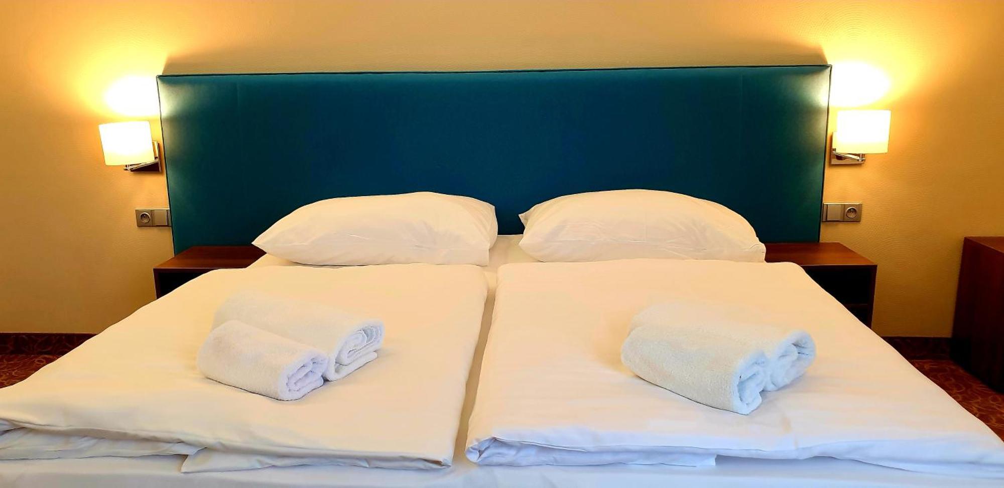 Hotel Tennis Club Простеёв Экстерьер фото